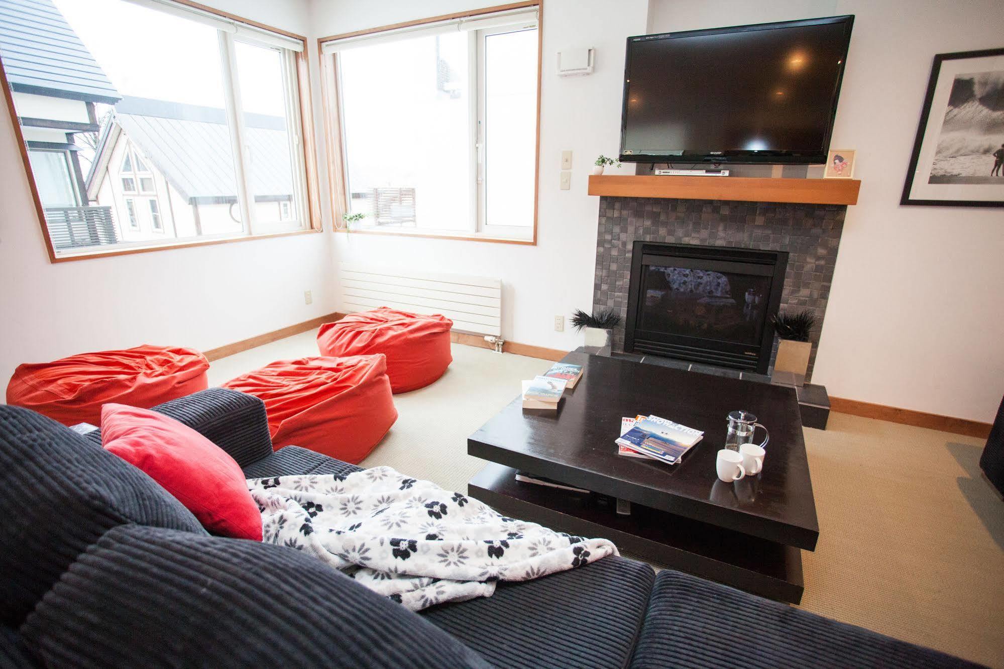 Shirokuma Chalets Ōmagari Екстериор снимка